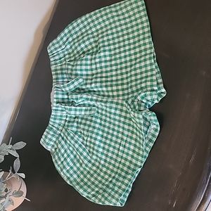 Crewcuts green gingham pattern shorts